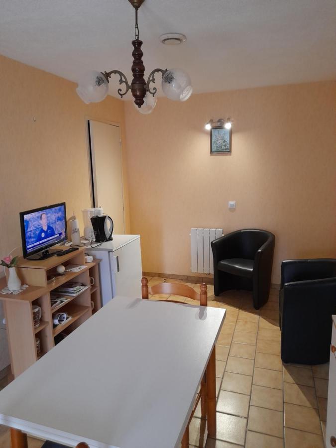Ferienwohnung La Chaume Laugere Exterior foto