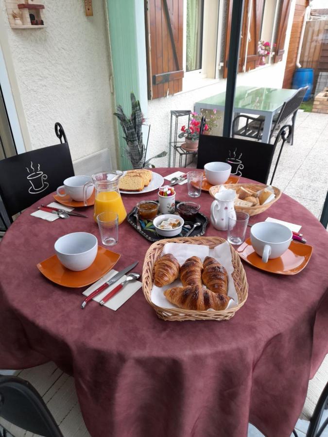 Ferienwohnung La Chaume Laugere Exterior foto